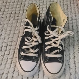 Converse High Top Chuck Taylor size 4.5Mens and 6.5Womens